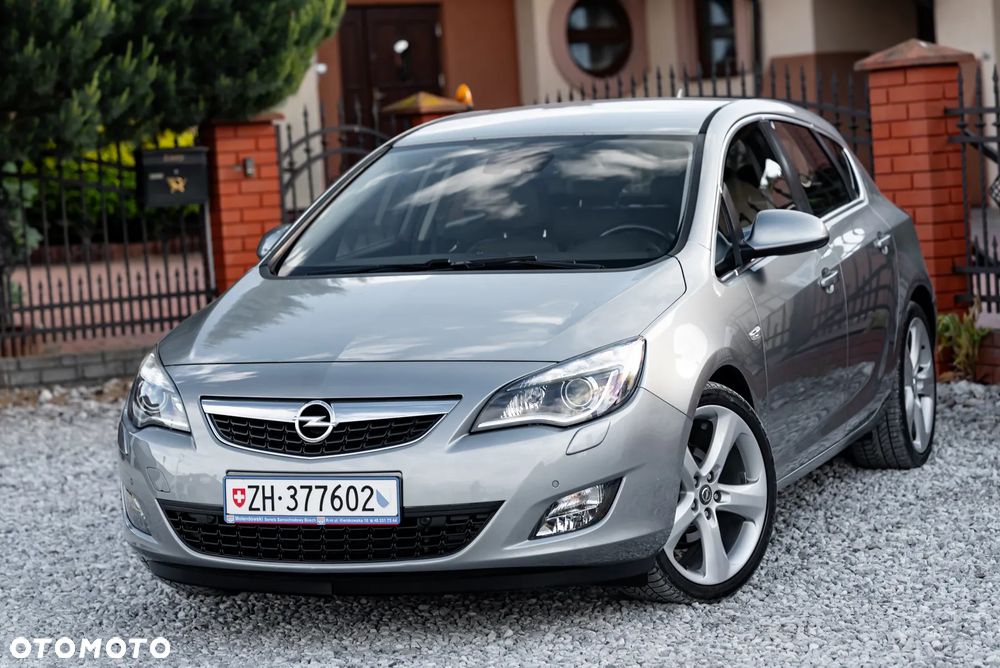 Opel Astra 1.6 Turbo Sport - 6