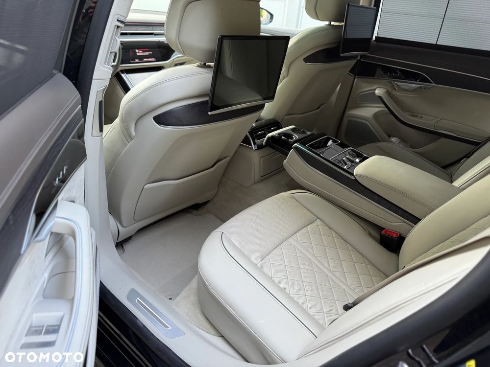 Audi A8 - 14