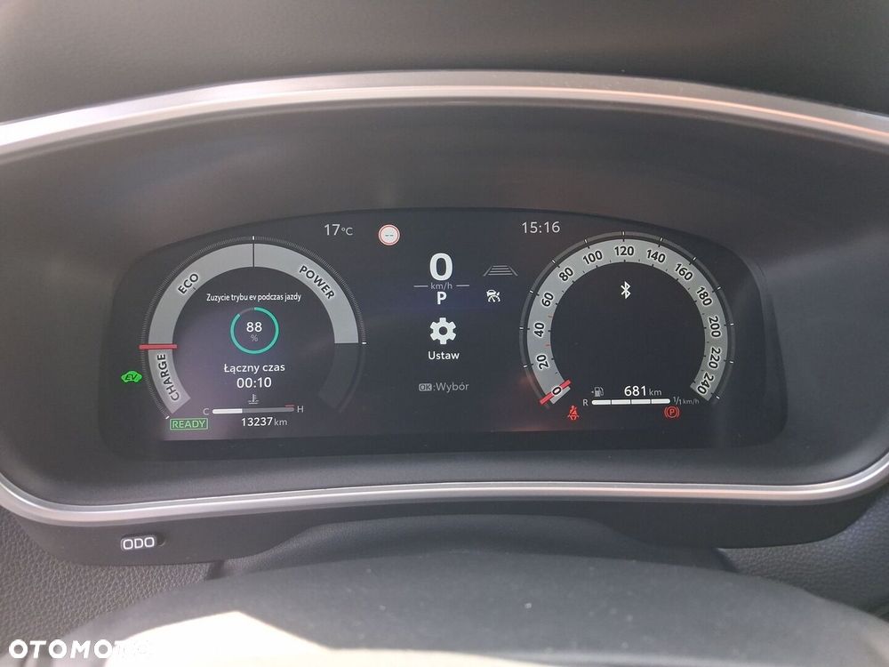 Toyota Corolla Cross 2.0 Hybrid Style - 23