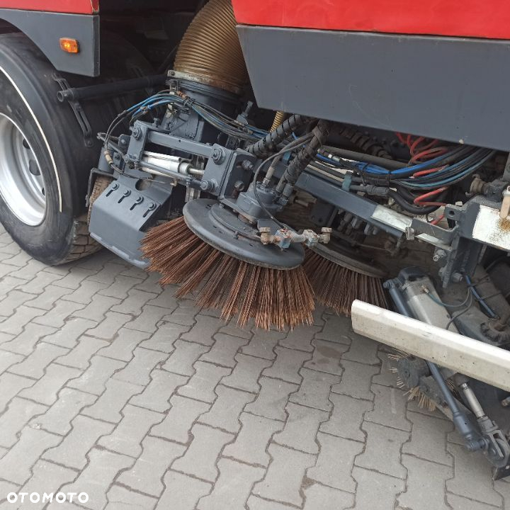 Scania 94 D - 11