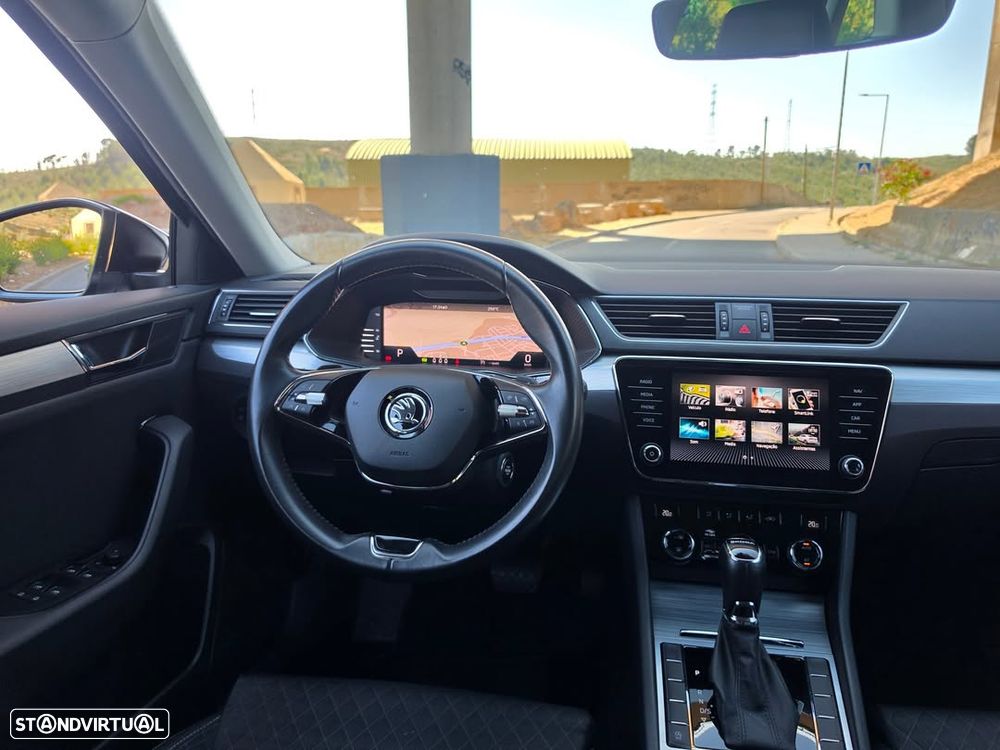 Skoda Superb Break 2.0 TDI DSG - 6