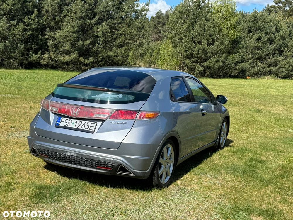 Honda Civic 1.8i-VTEC Comfort - 1