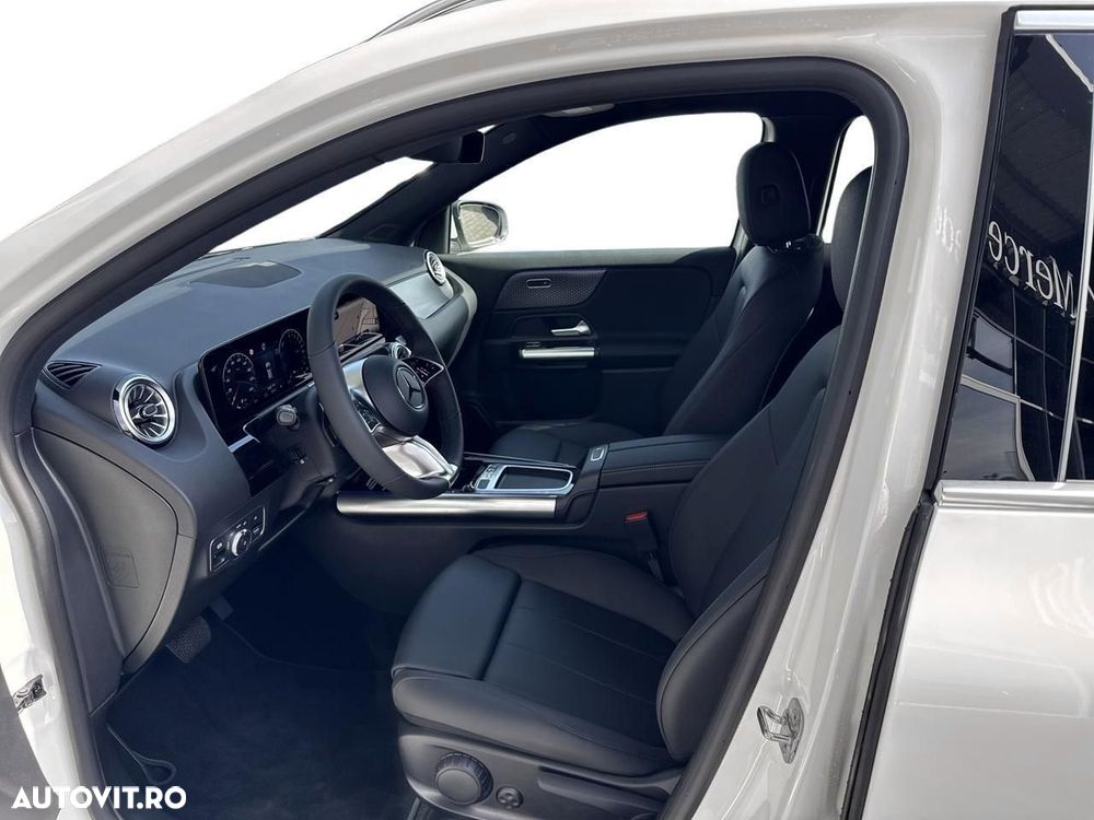 Mercedes-Benz GLA 250 e - 11