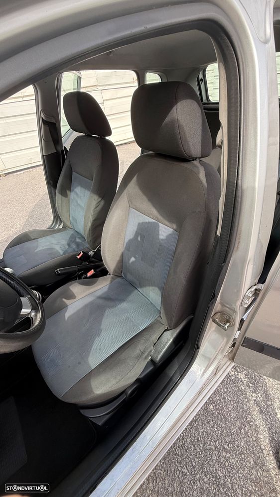 Ford Fiesta 1.4 TDCI Ghia - 9
