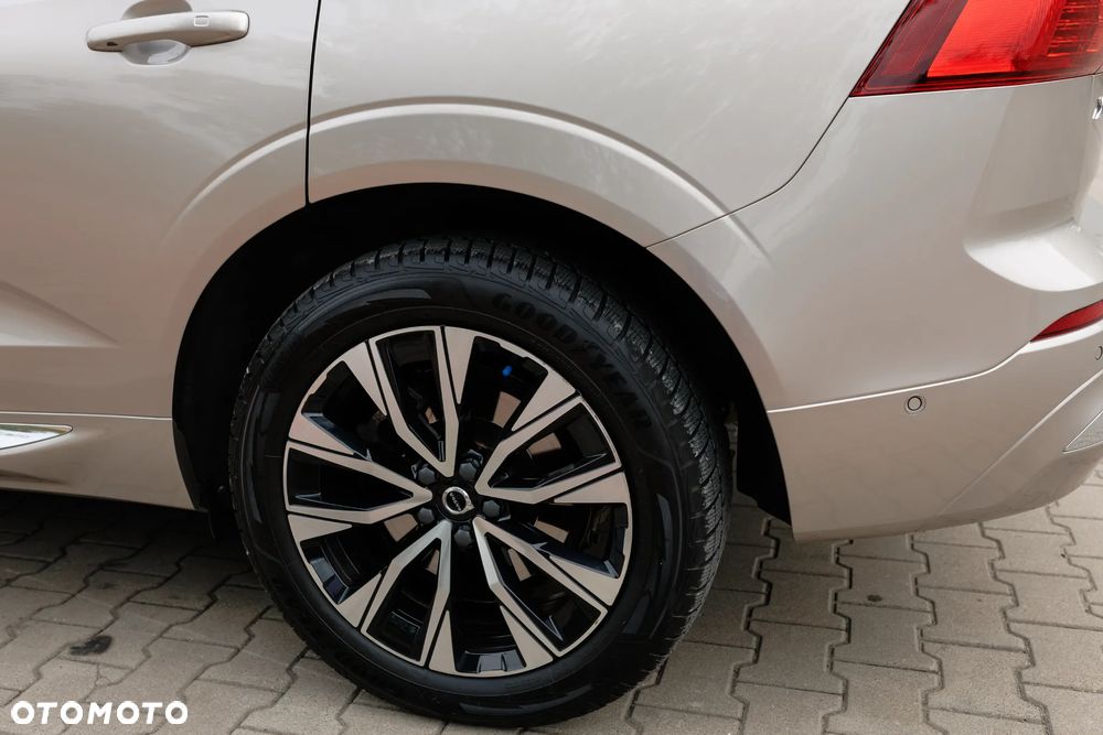 Volvo XC 60 B4 B Plus Bright - 8