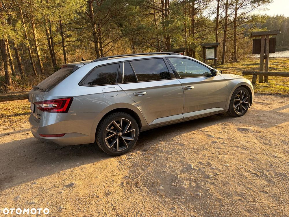 Skoda Superb 2.0 TDI 4x4 Active DSG - 2