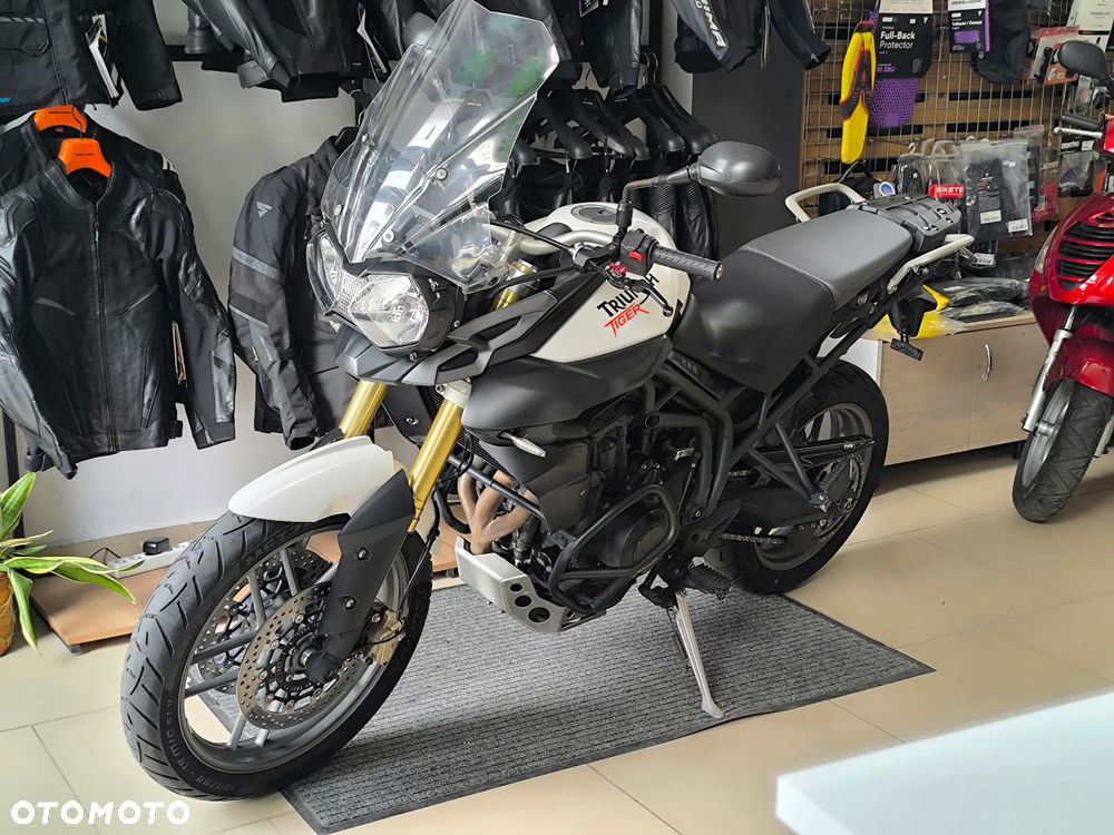 Triumph Tiger - 38