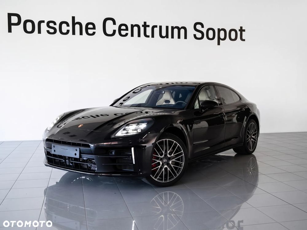 Porsche Panamera - 1