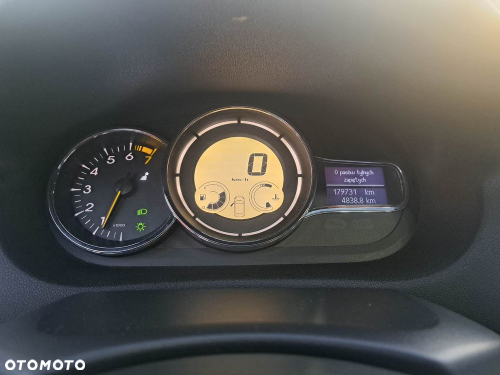 Renault Megane - 13