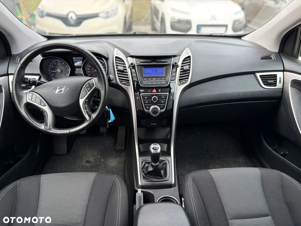 Hyundai i30 1.6 GDI Classic - 9