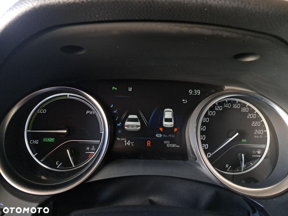 Toyota Camry 2.5 Hybrid Comfort CVT - 33