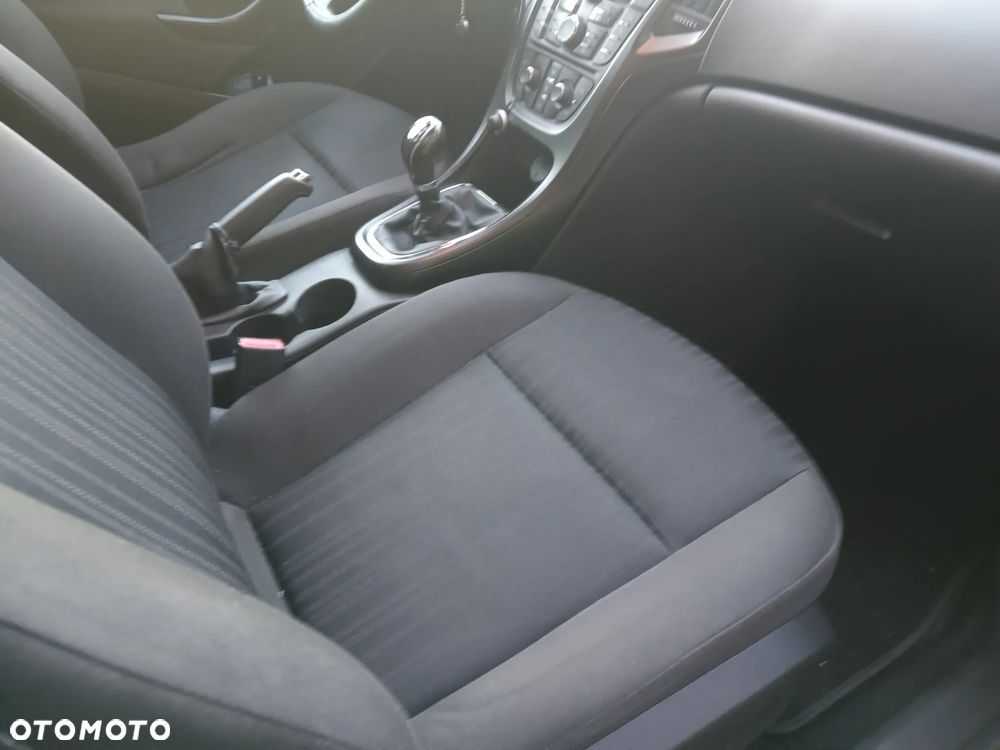 Opel Astra - 8