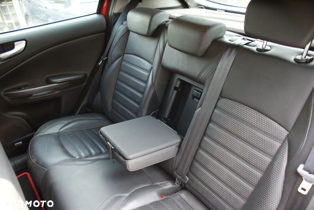 Alfa Romeo Giulietta 1.6 JTDM 16V - 16
