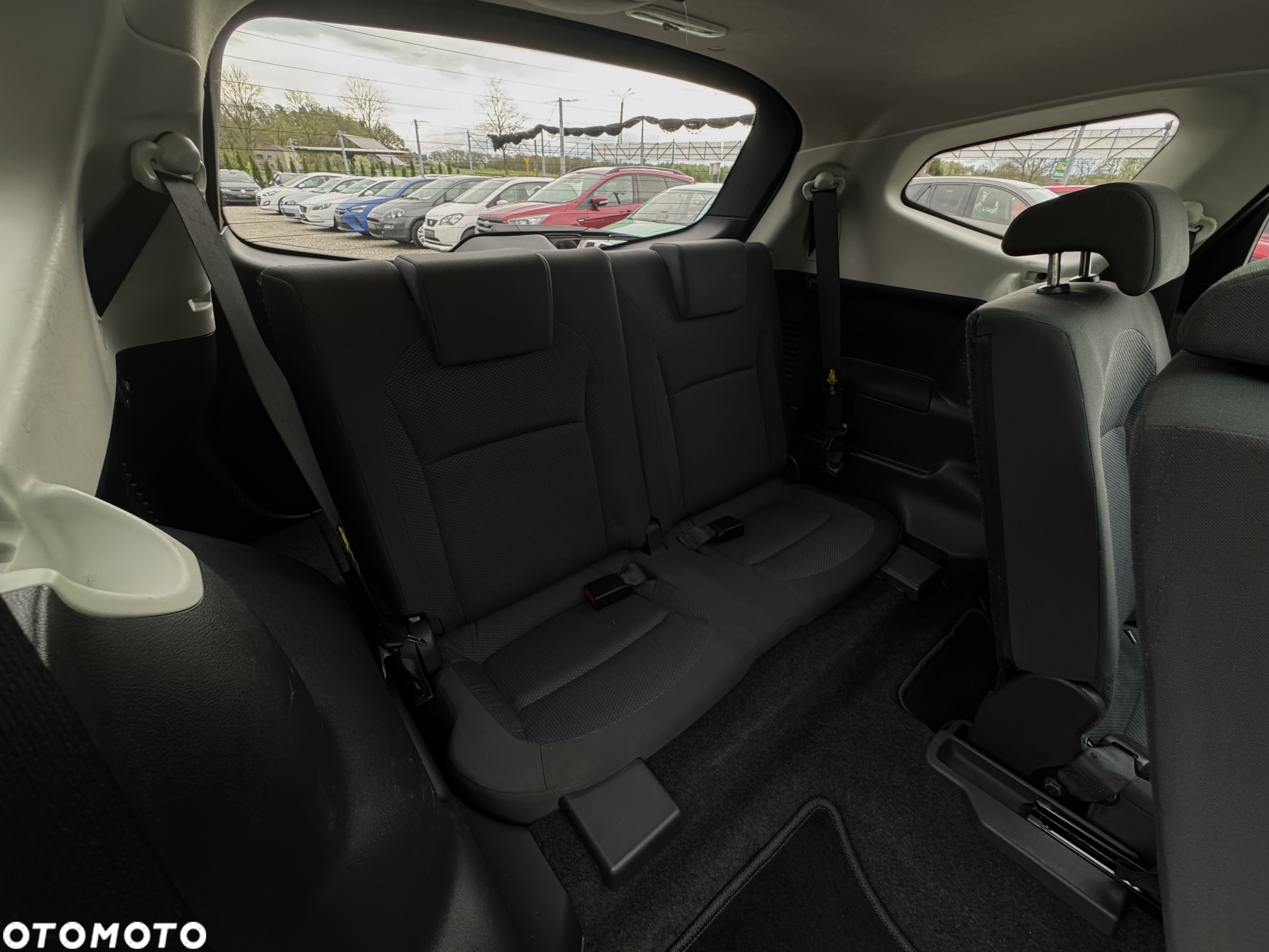 Nissan Qashqai+2 2.0 Visia - 35