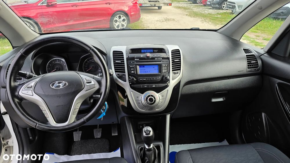 Hyundai ix20 1.4 blue Space - 18