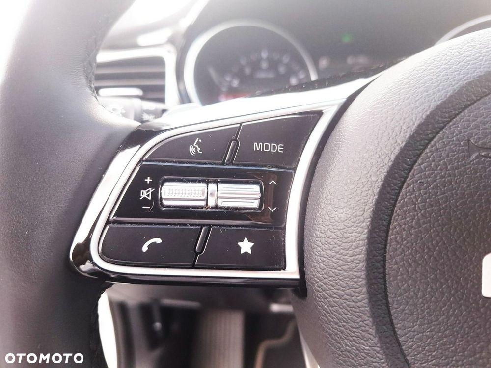 Kia Ceed 1.5 T-GDI Tribute DCT - 14