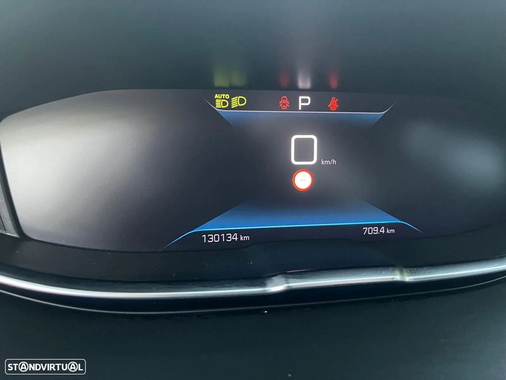Peugeot 3008 1.5 BlueHDi GT Line Baixo Consumo EAT8 - 35
