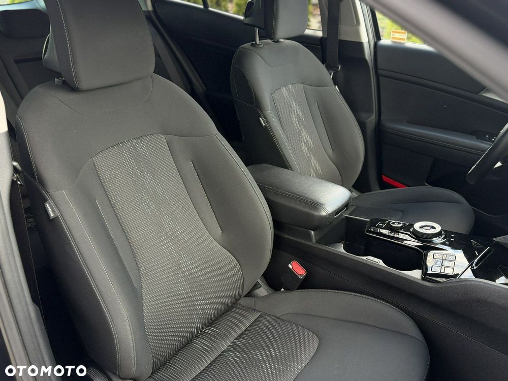 Kia Sportage - 16