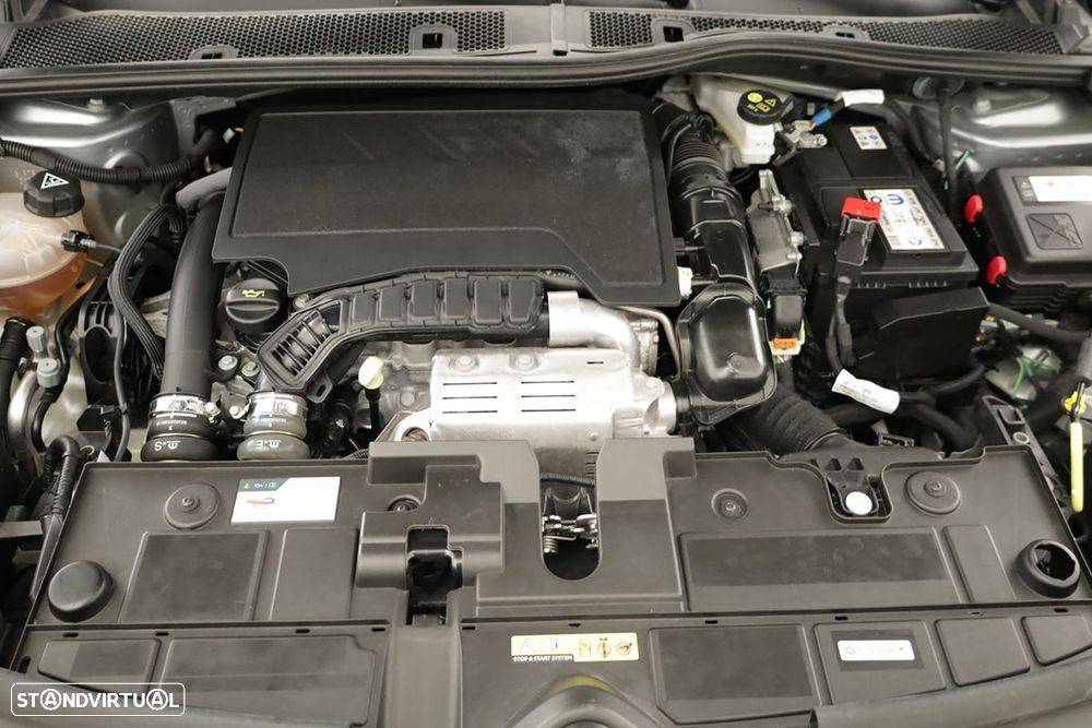 Citroën C4 1.2 PureTech Plus EAT8 - 25