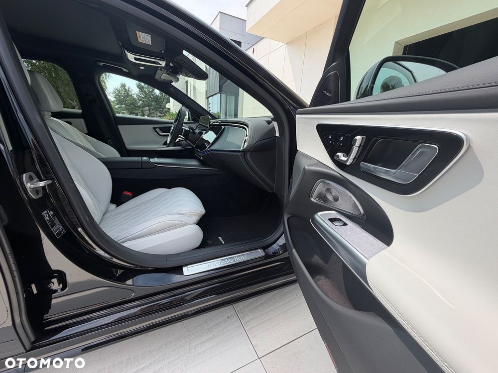 Mercedes-Benz Klasa E 220 d mHEV Exclusive 9G-Tronic - 10