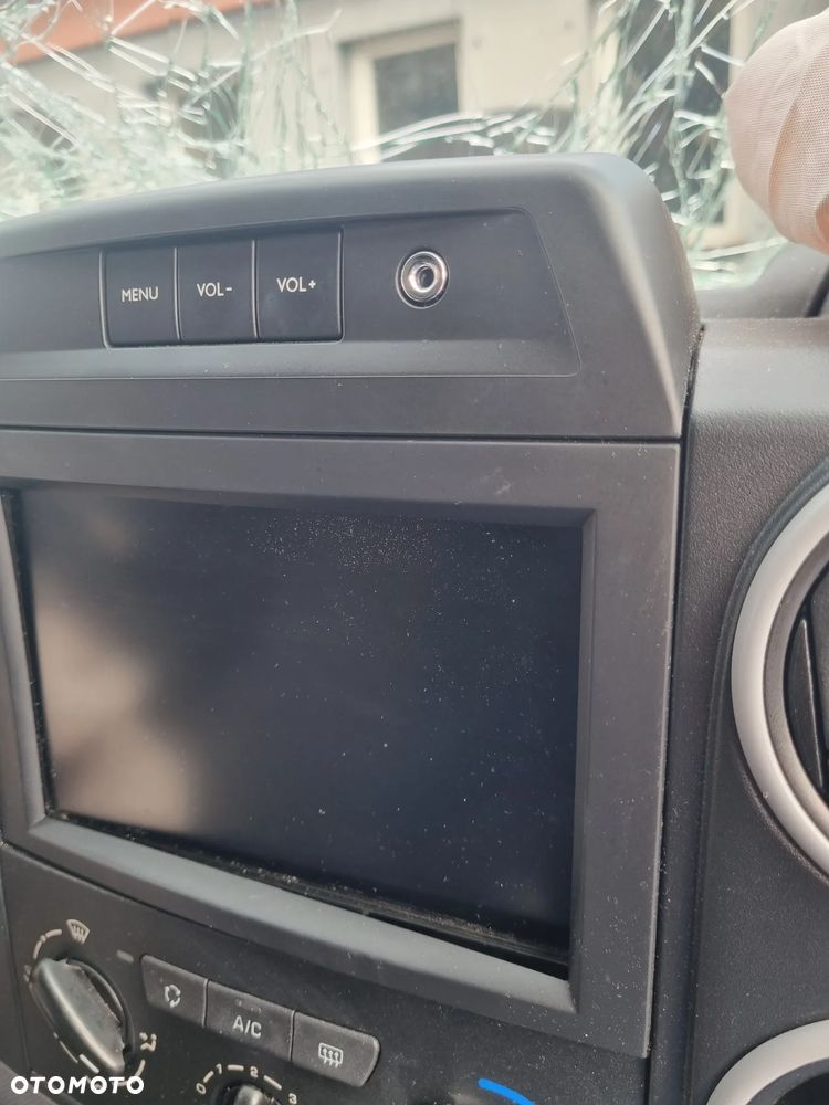 PEUGEOT PARTNER II III LIFT 12-18 r. RADIO GPS + wyświetlacz z wiązką + RAMKA * - 4