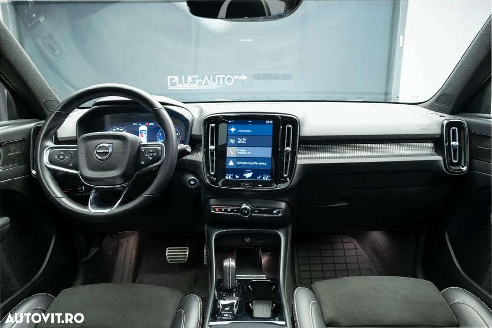 Volvo XC 40 B4 B AWD Geartronic RDesign - 24