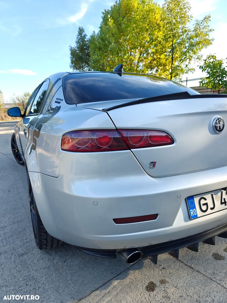 Alfa Romeo 159 - 9