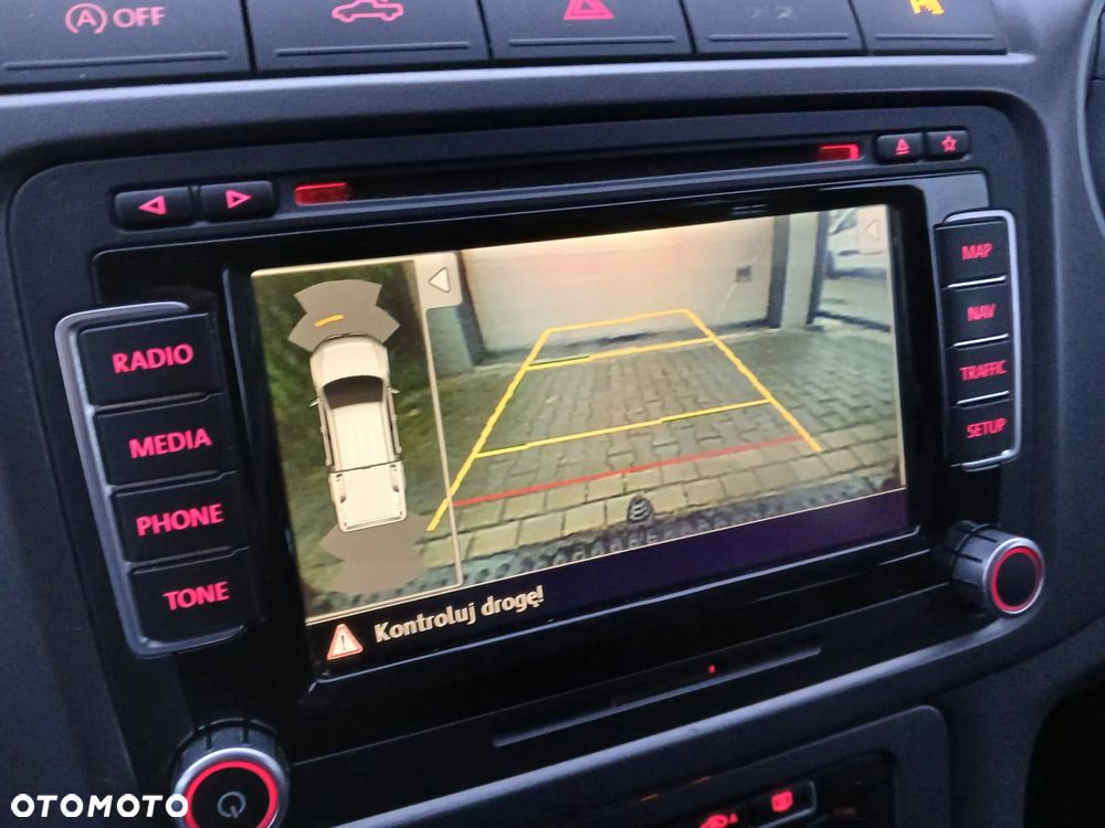 Volkswagen Amarok 2.0 BiTDI Autm Highline - 13