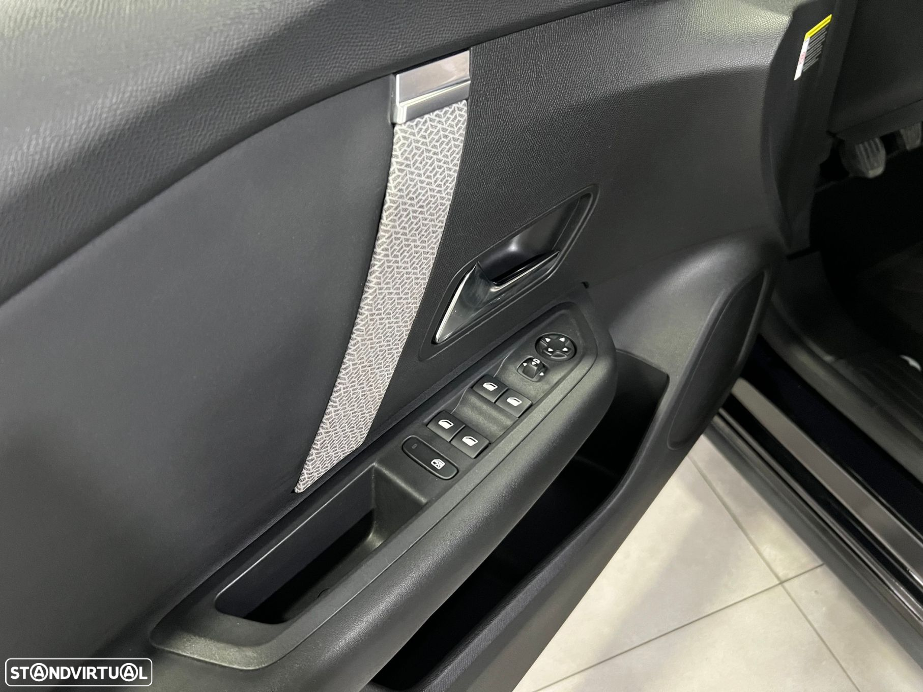 Citroën C4 1.2 PureTech Feel Pack - 29