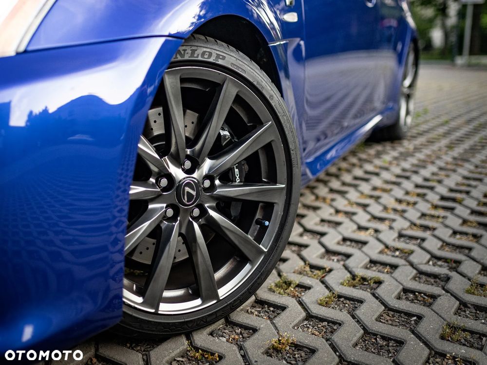 Lexus IS - 22