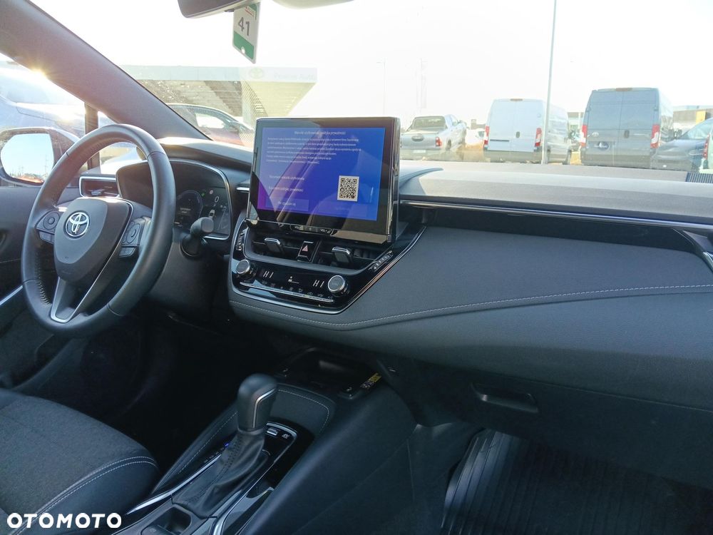 Toyota Corolla 1.8 Hybrid Style - 11