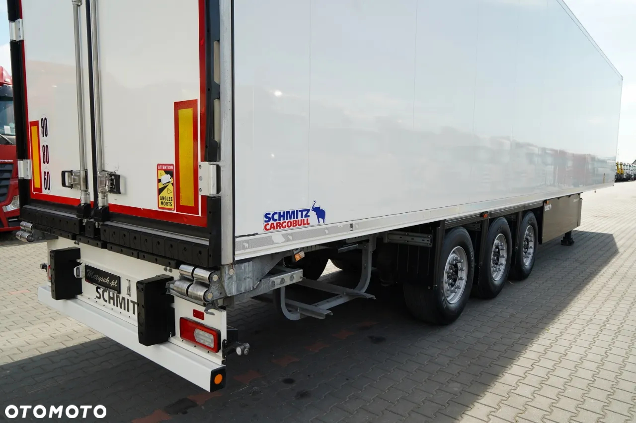 Schmitz Cargobull CHŁODNIA / CARRIER VECTOR 1550 / DOPPELSTOCK / OŚ PODNOSZONA / KOSZ NA PALETY / 2022 ROK - 13