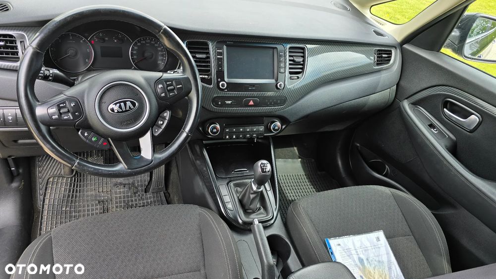 Kia Carens 1.7 CRDi L - 11