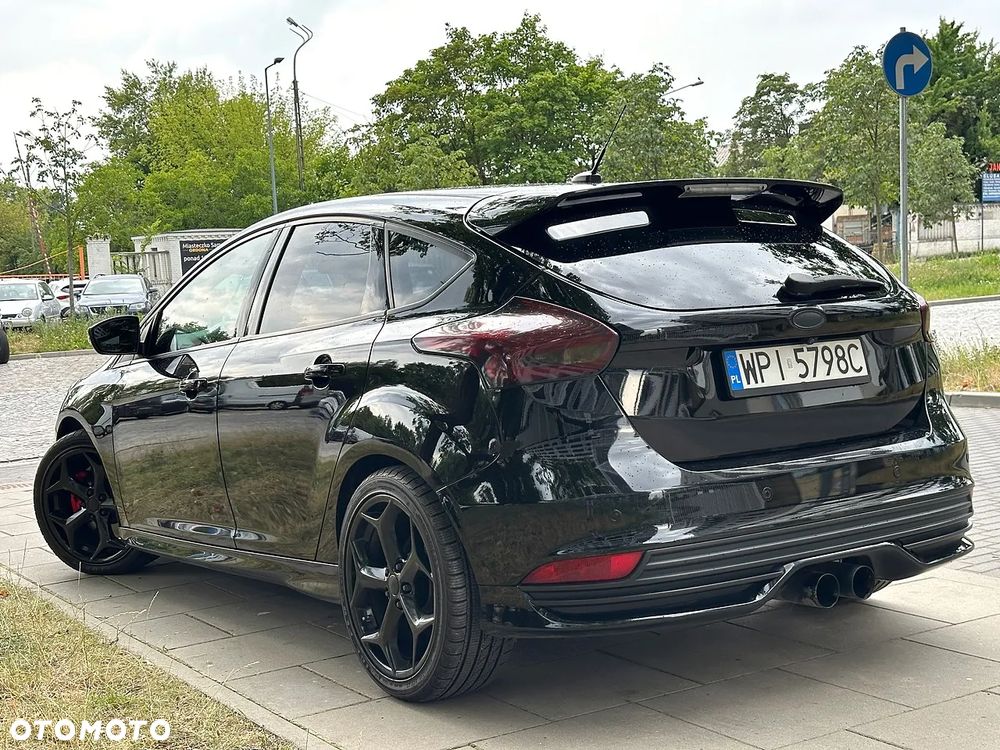 Ford Focus 2.0 EcoBoost ST - 3