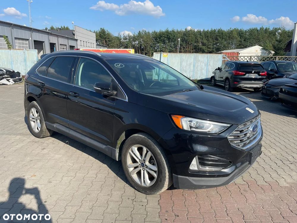 Ford Edge - 4