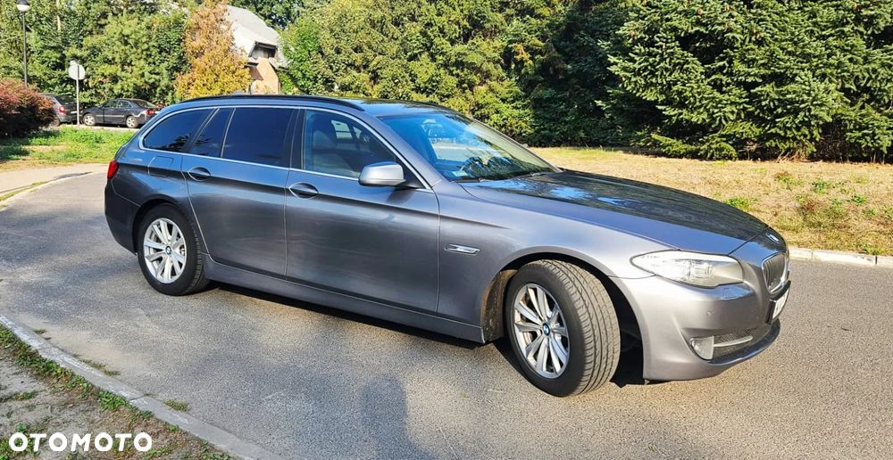 BMW Seria 5 520d - 10