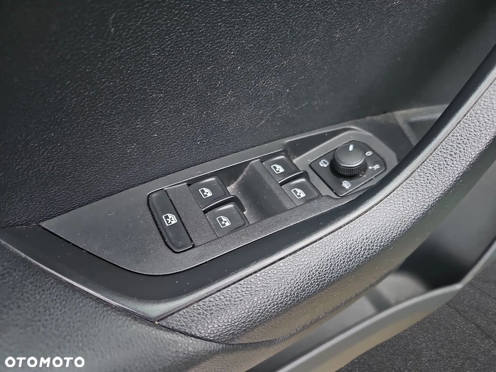 Skoda Karoq 1.5 TSI ACT 4x2 Ambition - 19