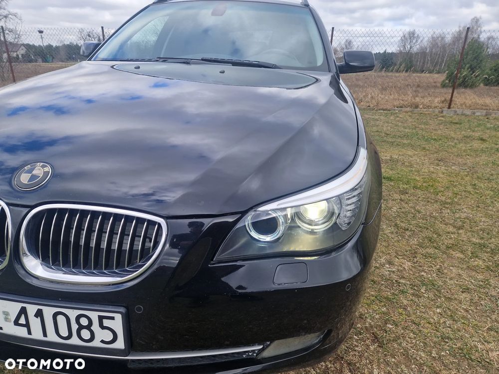 BMW Seria 5 525d - 11