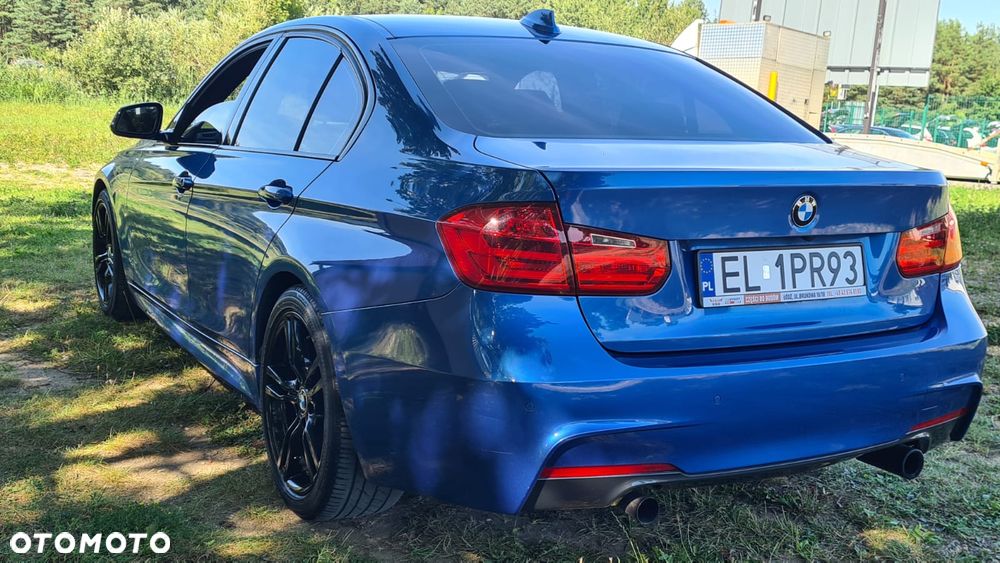 BMW Seria 3 335i Edition Exclusive - 10