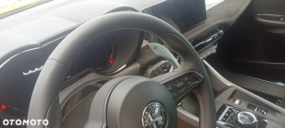 Alfa Romeo Tonale 1.5 T4 GSE mHEV Sport Speciale DCT - 6