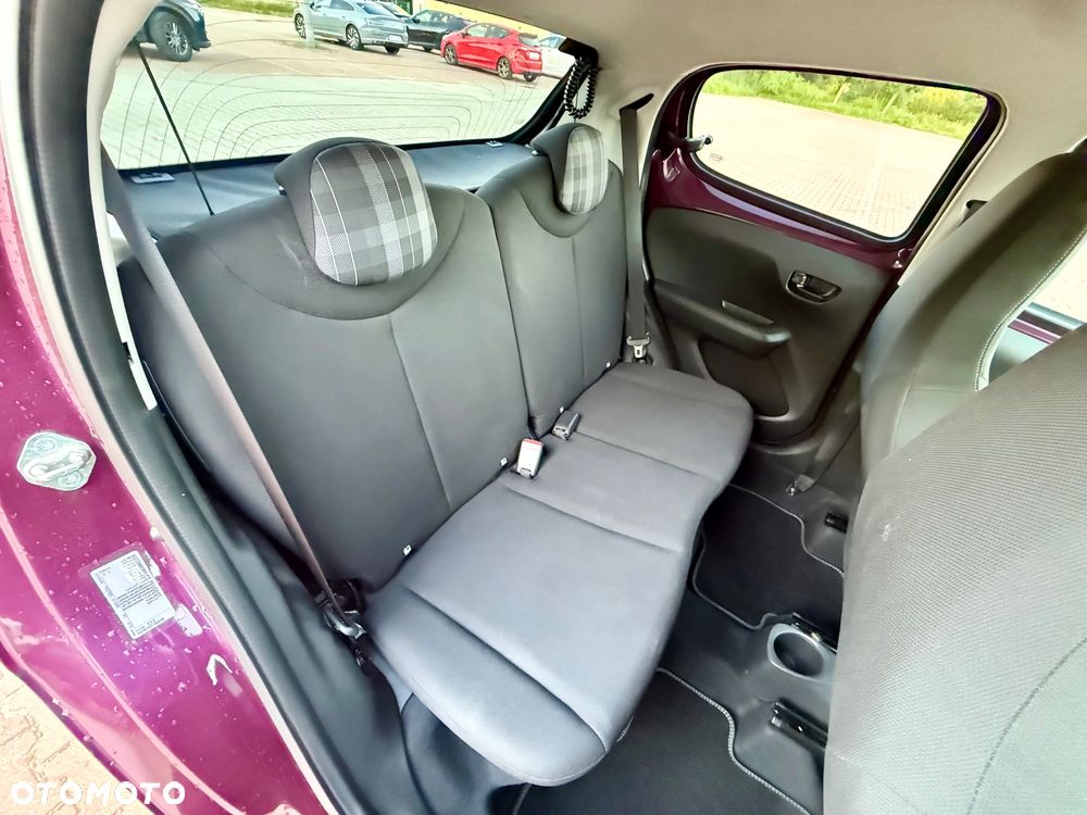 Peugeot 108 VTI 72 ETG5 Active - 21