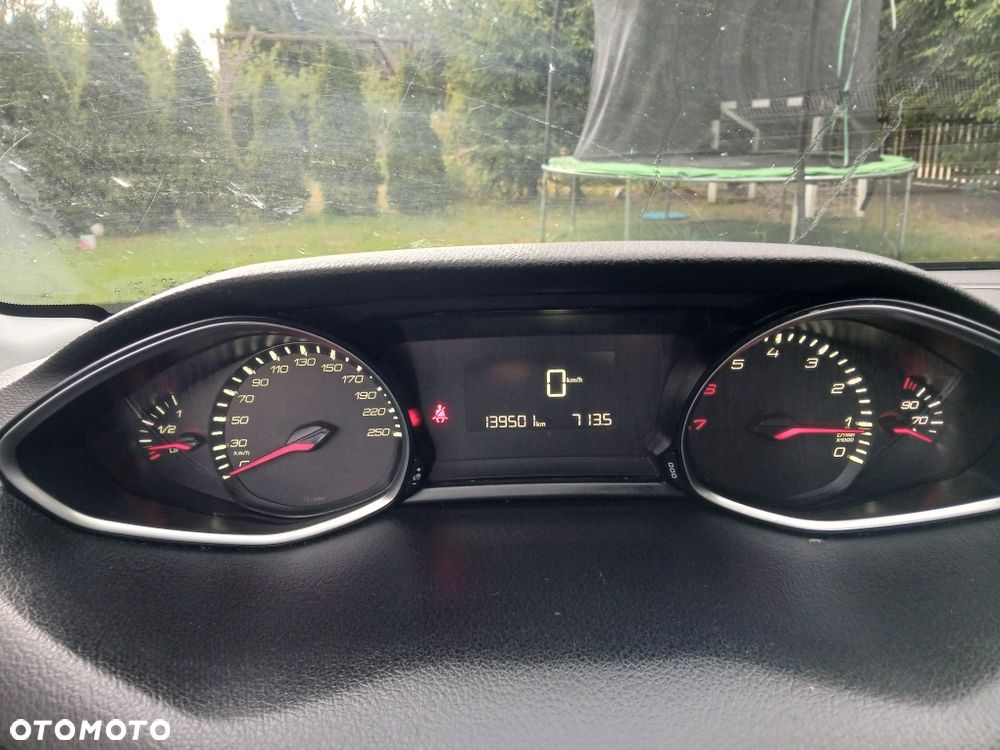 Peugeot 308 - 7