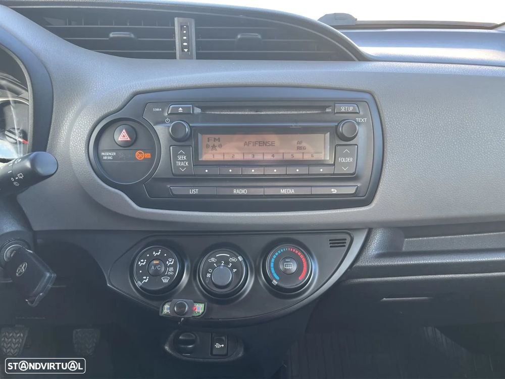 Toyota Yaris Bizz 1.4 D4D - 11