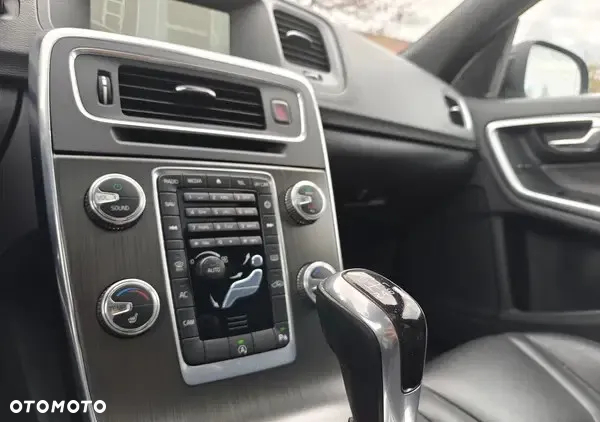Volvo V60 D4 Drive-E Summum - 19