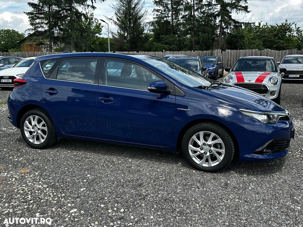 Toyota Auris - 4