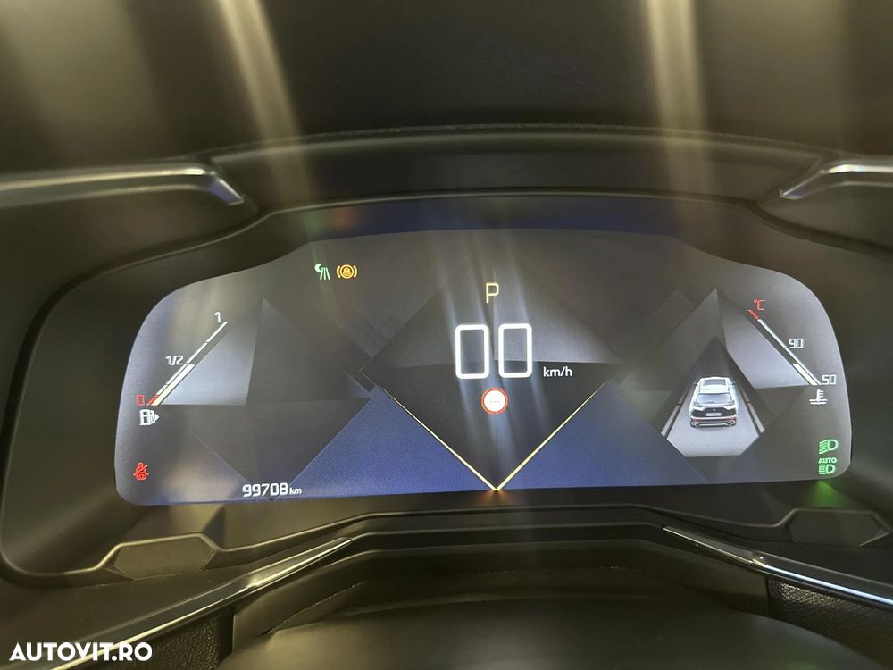 DS Automobiles DS 7 Crossback - 10