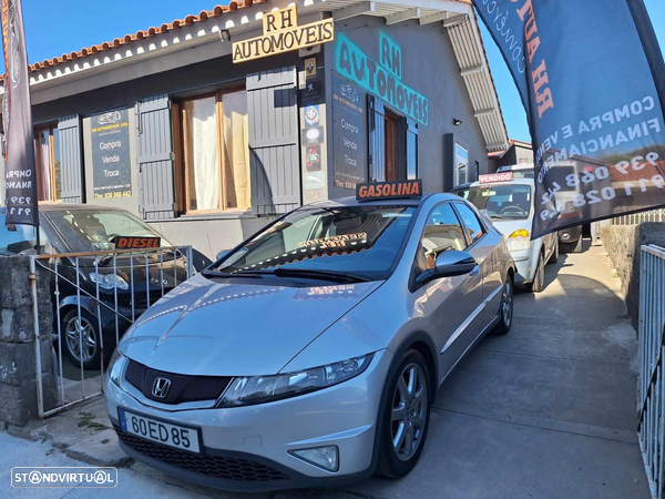 Honda Civic 1.8i-VTEC Sport