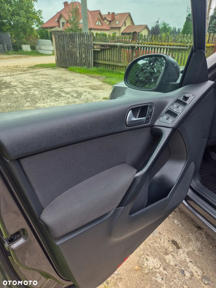 Volkswagen Tiguan 1.4 TSI Trend&Fun - 16