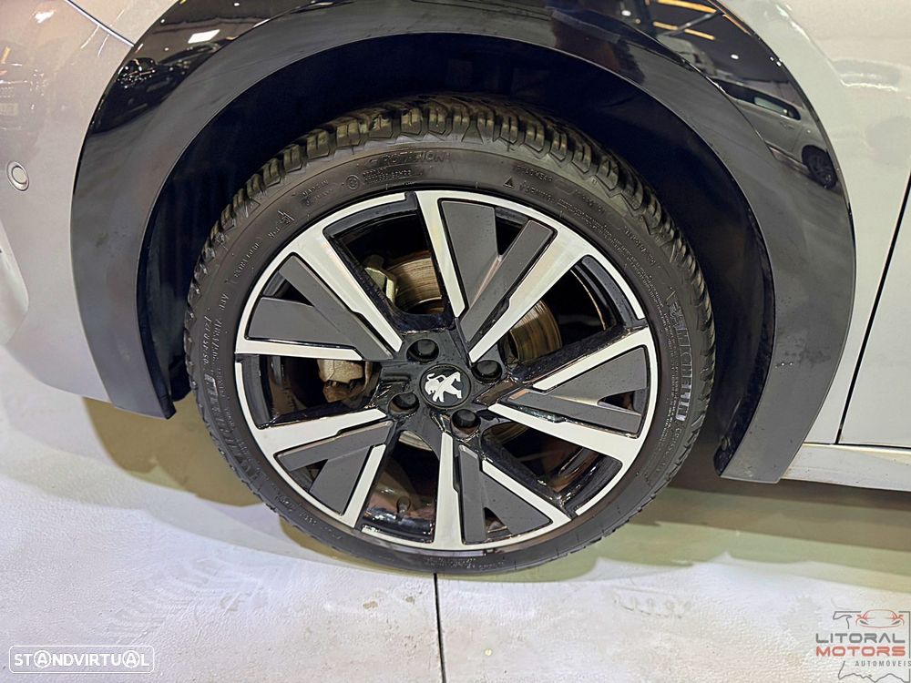 Peugeot 208 1.2 PureTech GT Line - 13