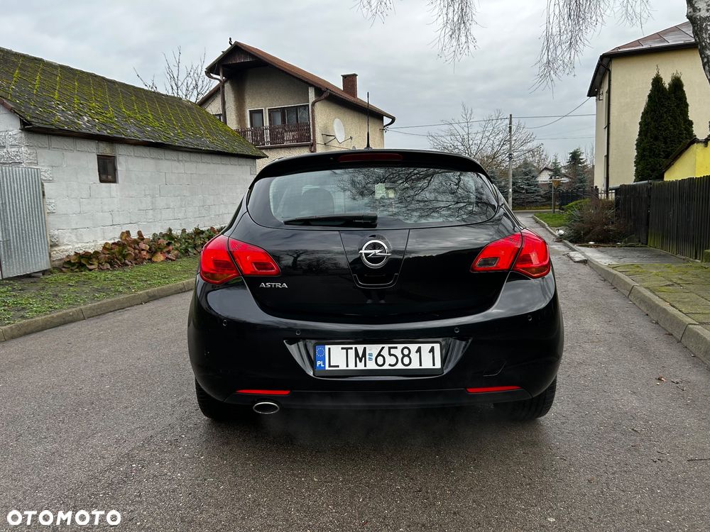 Opel Astra 1.4 Turbo Edition - 6
